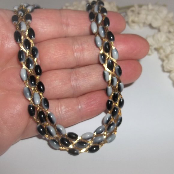 Vintage Necklace Beaded Gold Black Grey Ombre Beaded Woven Braided Jewelry A432 - Picture 6 of 6
